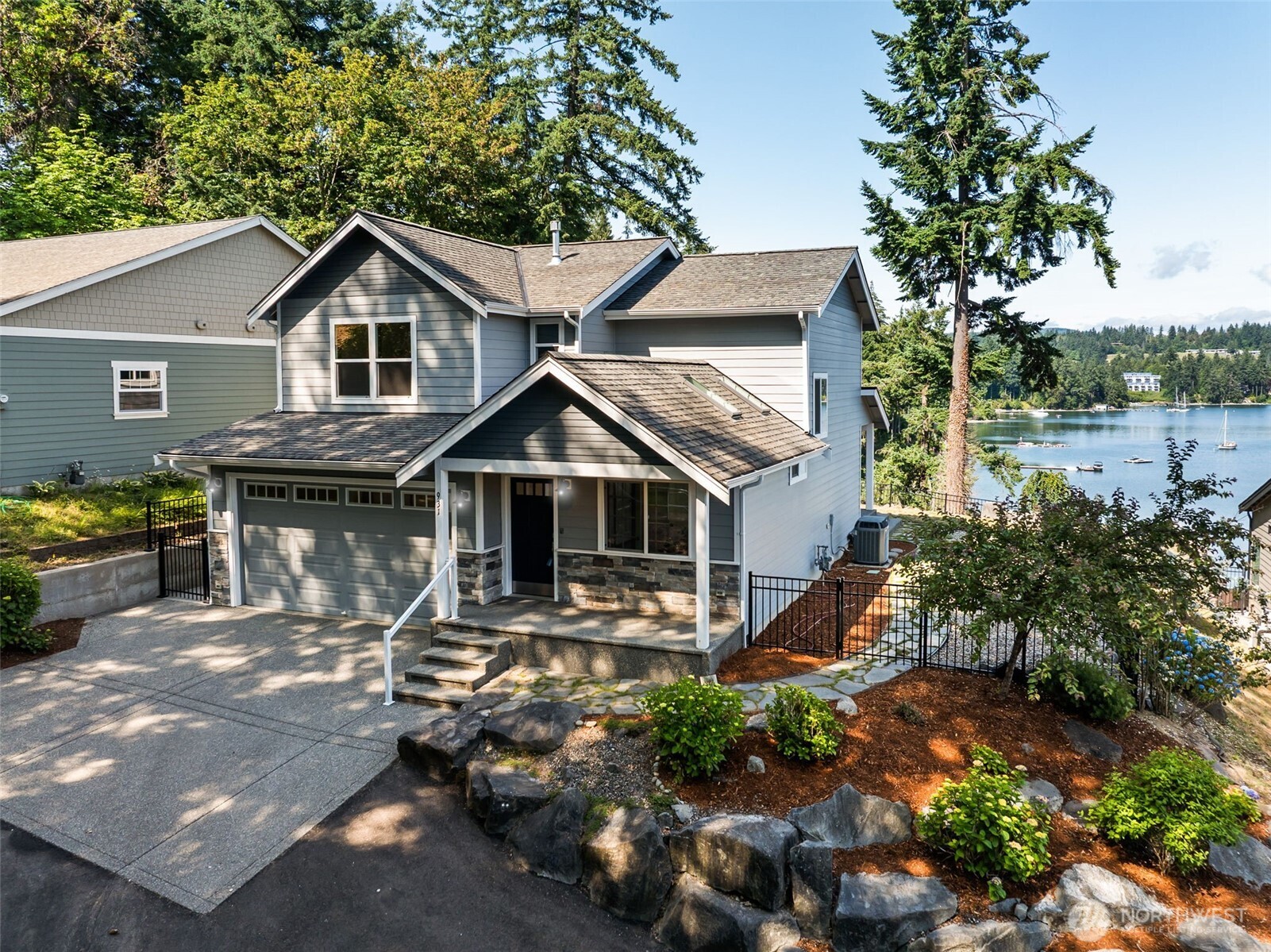 931 Oyster Bay Court