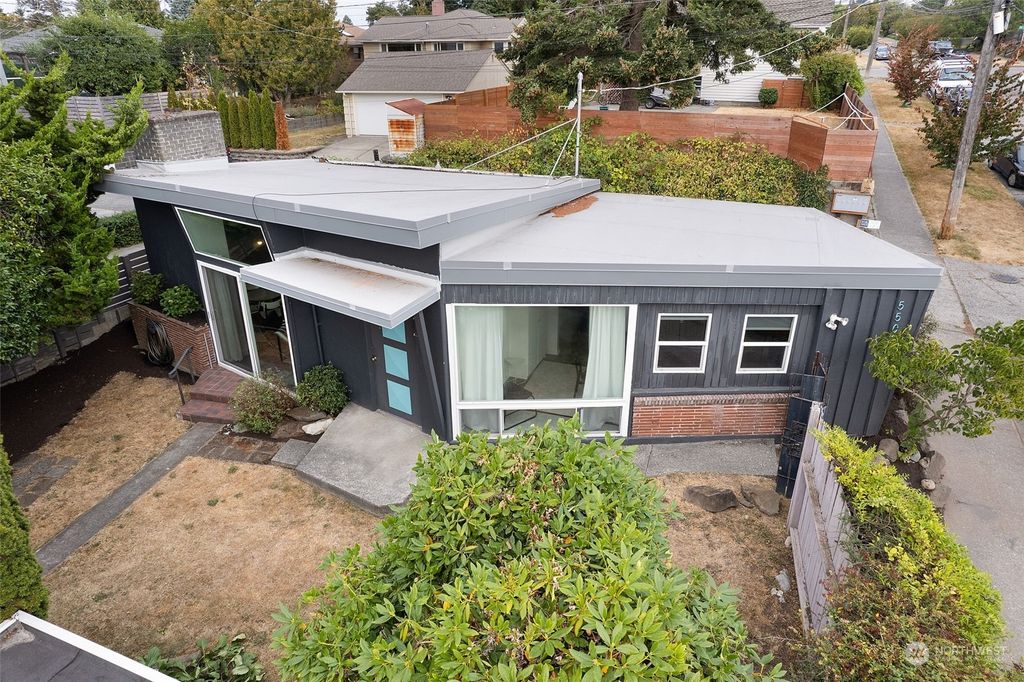 Photo of 5509 34th Avenue NW, Seattle, WA 98107 (MLS # 1995116)