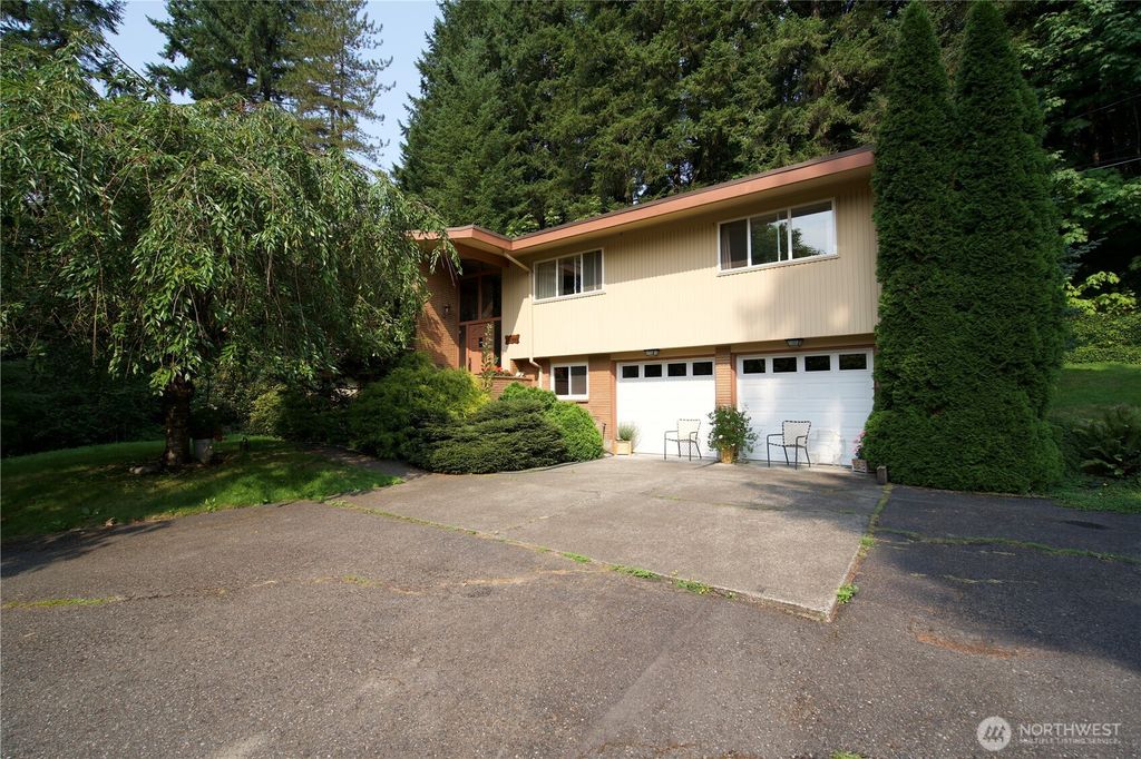 Photo of 15440 SE May Valley Road, Renton, WA 98059 (MLS # 2479553)