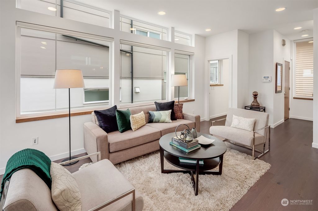 Photo of 1936 8th Avenue W, Seattle, WA 98119 (MLS # 2027566)