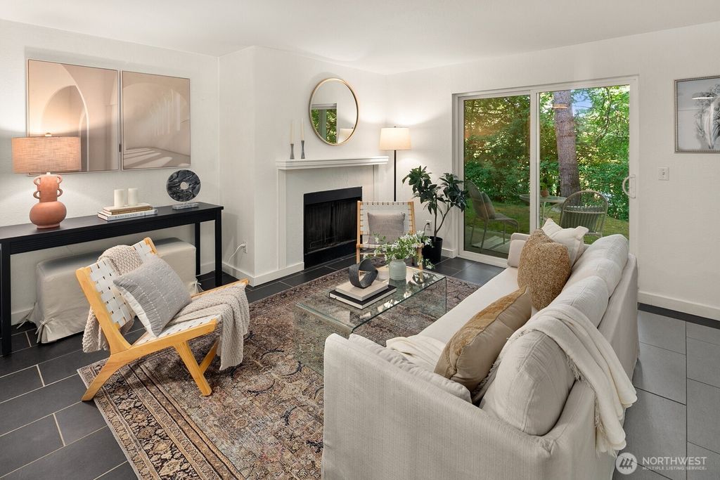 Photo of 19230 Forest Park Drive NE #D115, Lake Forest Park, WA 98155 (MLS # 2385954)