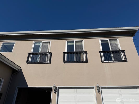 10925 81ST PL NE, KIRKLAND, WA 98034 - Image 6c77e67d770d5a73f3c33f6177bd2cf2/706860941