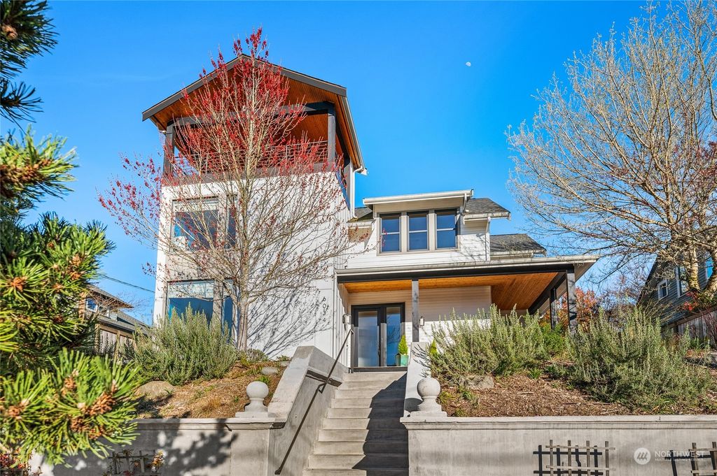 Photo of 6034 Palatine Avenue N, Seattle, WA 98103 (MLS # 2212393)