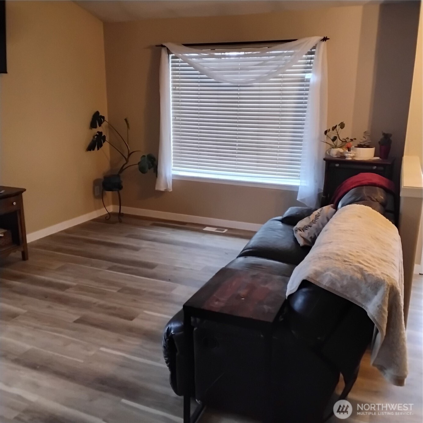 308 Callendar Street NW