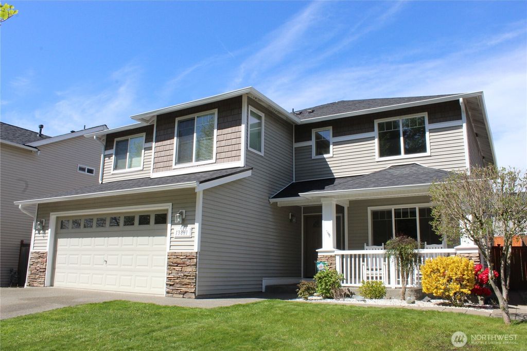 Photo of 13811 176th Street E, Puyallup, WA 98374 (MLS # 2510759)