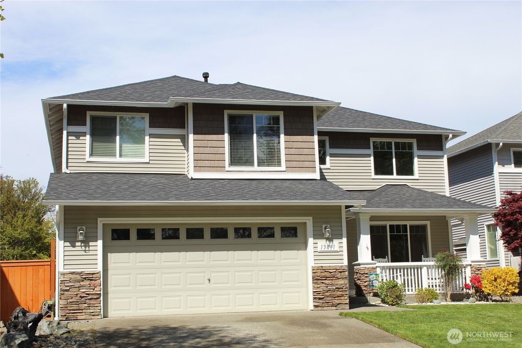 Photo of 13811 176th Street E, Puyallup, WA 98374 (MLS # 2510759)