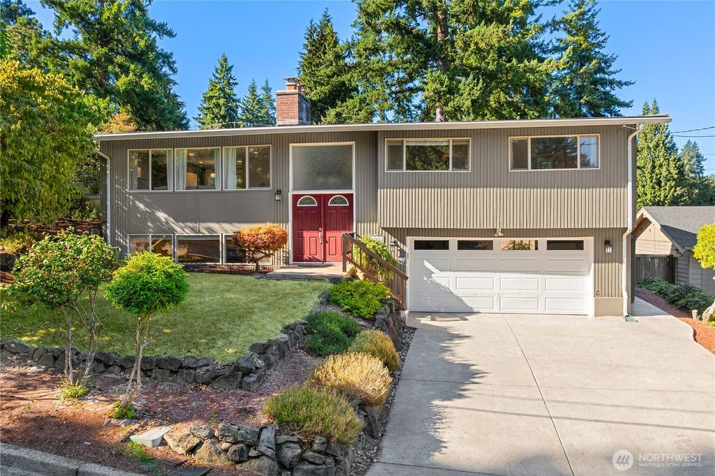Photo of 12634 SE 30th Street, Bellevue, WA 98005 (MLS # 2417345)