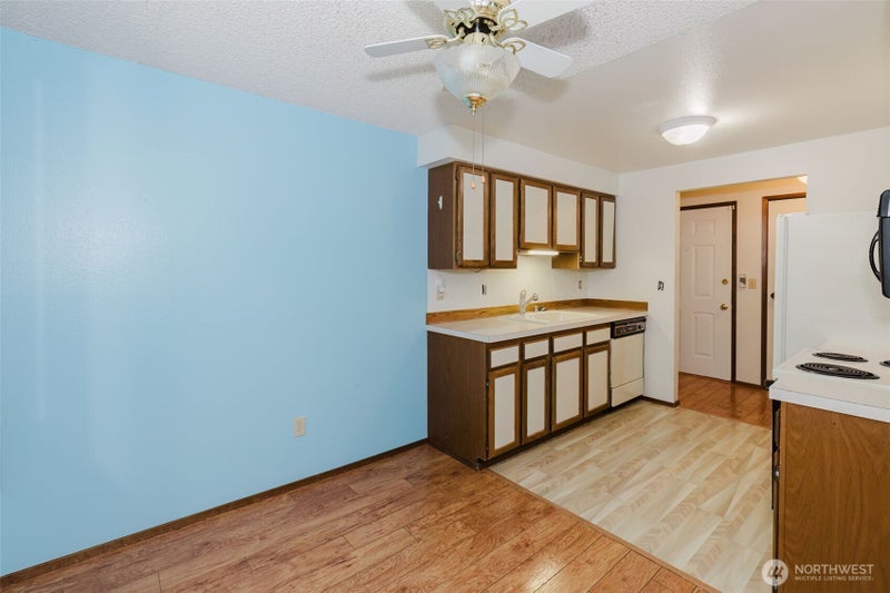 3580 Narrows View Lane NE 103