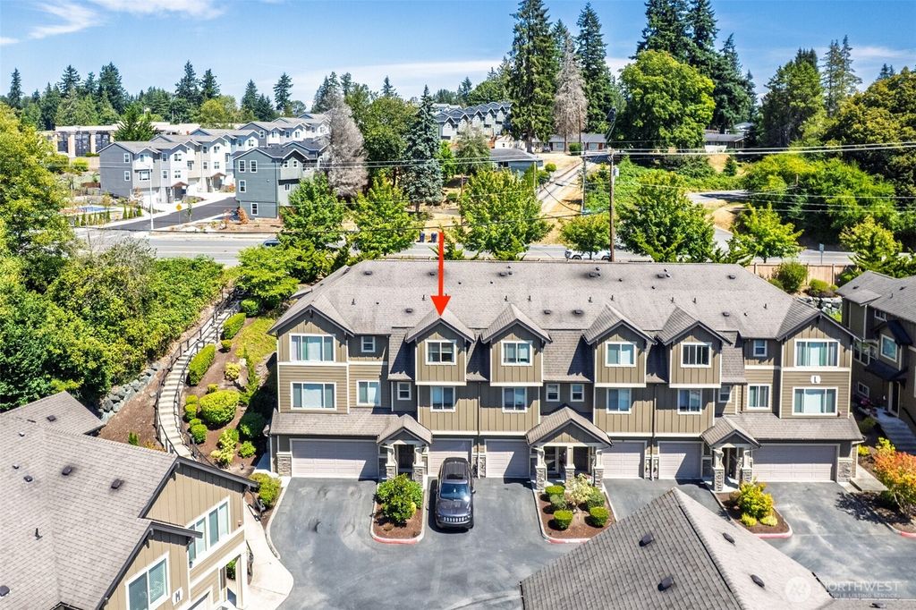 Photo of 1900 Weaver Road #L102, Snohomish, WA 98290 (MLS # 2488085)