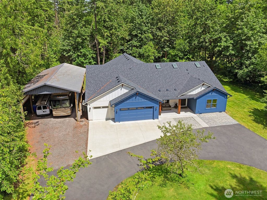 Photo of 20126 SE 308th Street, Kent, WA 98042 (MLS # 2559517)