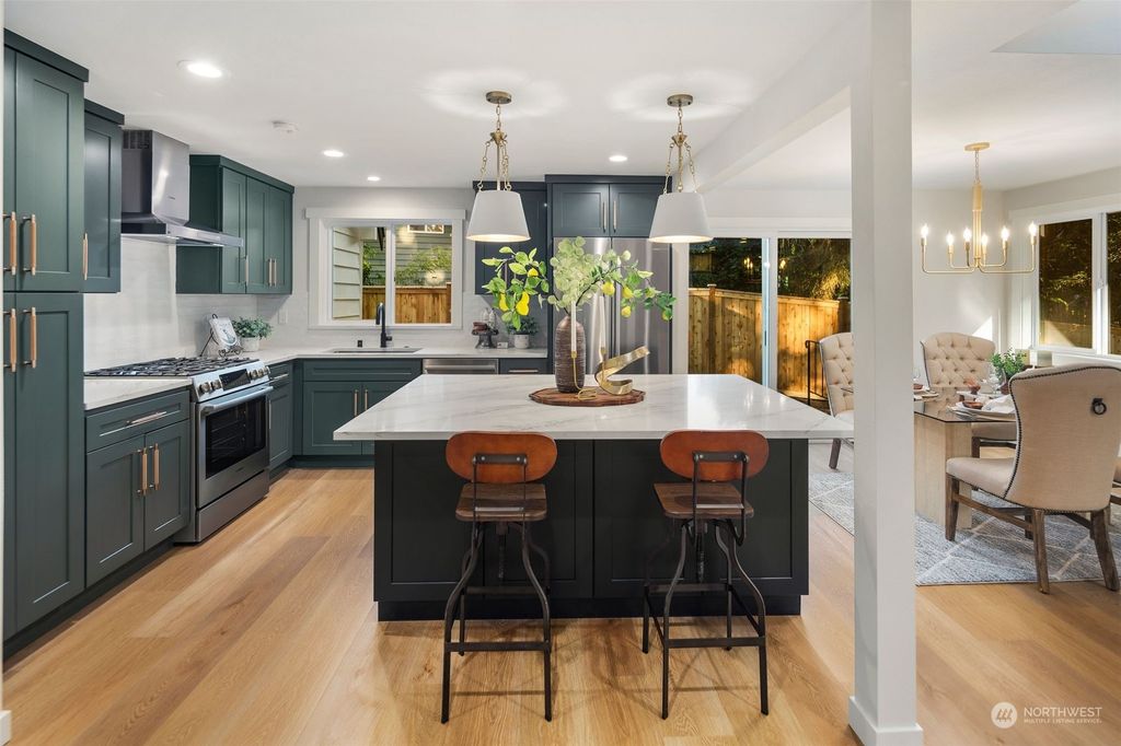 Photo of 15733 SE 4th Street, Bellevue, WA 98008 (MLS # 2238835)