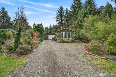 Photo of 1710 195th Street, Long Beach, WA 98631 (MLS # 2490055)