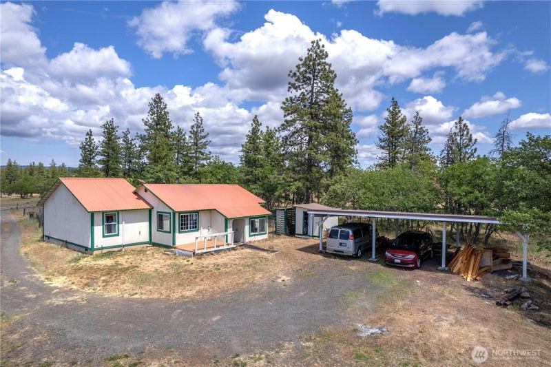 566 Woodlane Road