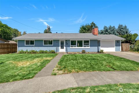 Photo of 1825 Leonard Drive, Walla Walla, WA 99362 (MLS # 2569384)