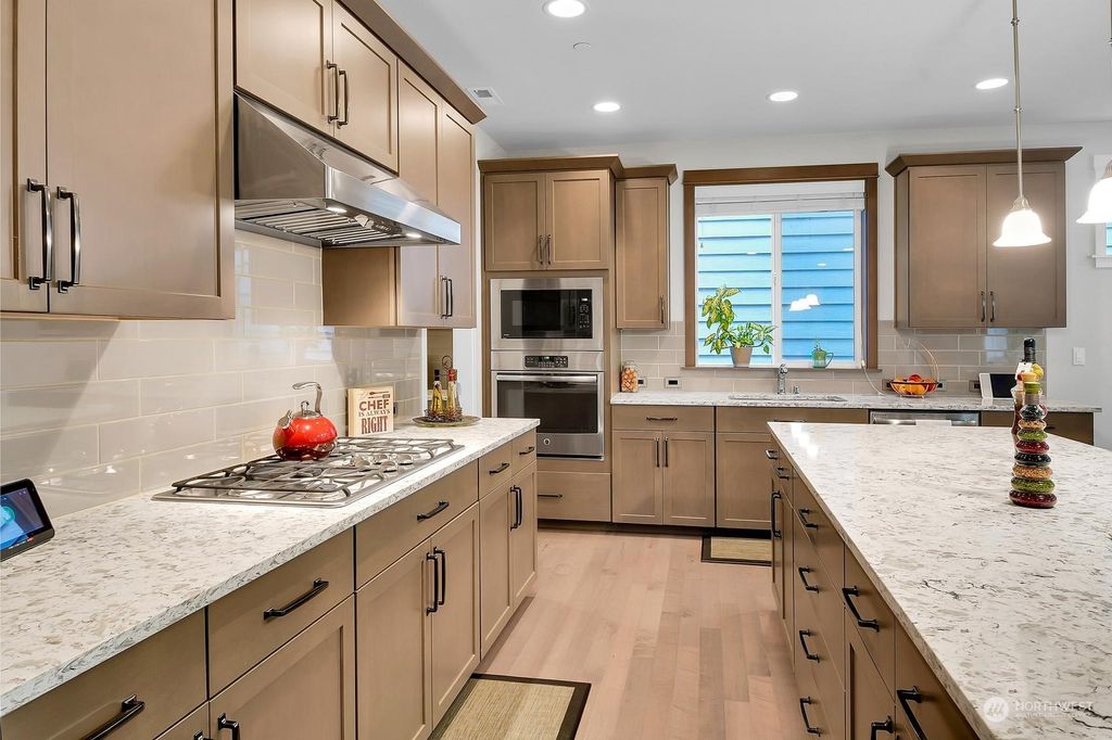 Photo of 12005 NE 173rd Court, Bothell, WA 98011 (MLS # 2170222)