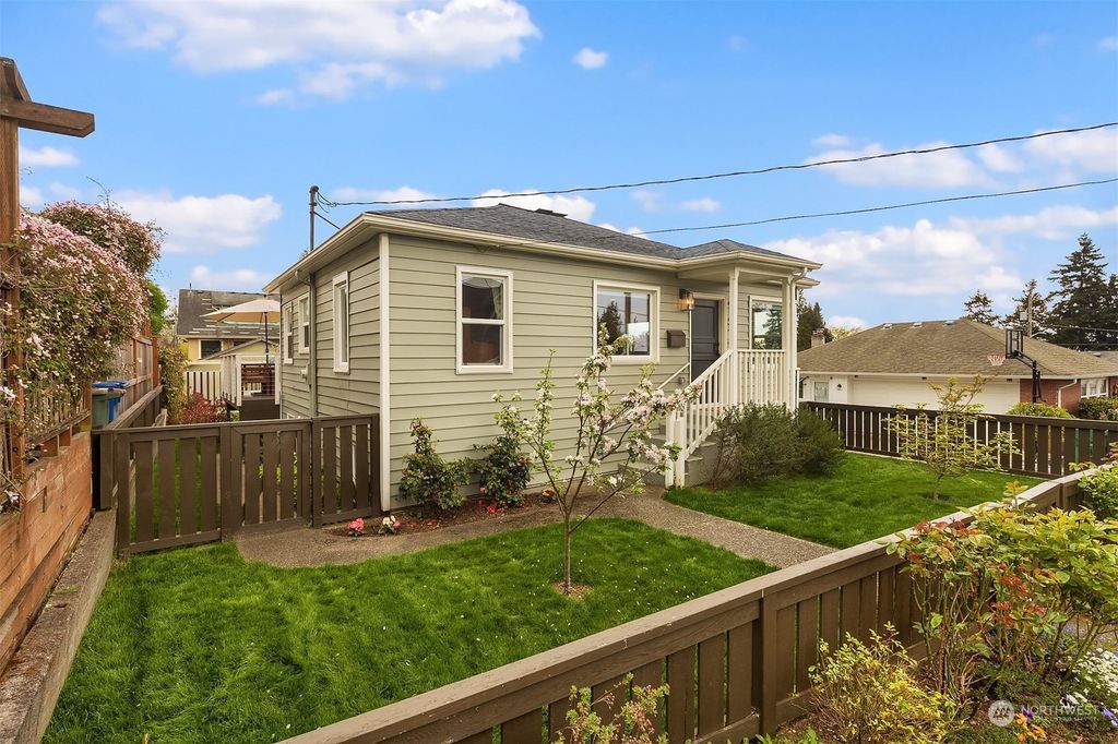 Photo of 4143 SW Kenyon Street, Seattle, WA 98136 (MLS # 2056932)