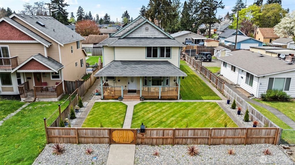 Photo of 7226 S Wapato Street, Tacoma, WA 98406 (MLS # 2508398)