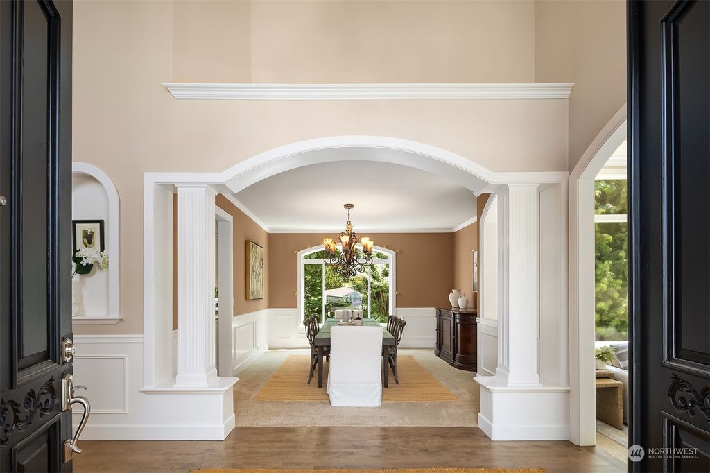 Photo of 4422 160th Avenue SE, Bellevue, WA 98006 (MLS # 2238829)