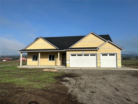 Photo of 11347 Elks Landing Court SE, Yelm, WA 98597 (MLS # 2598762)