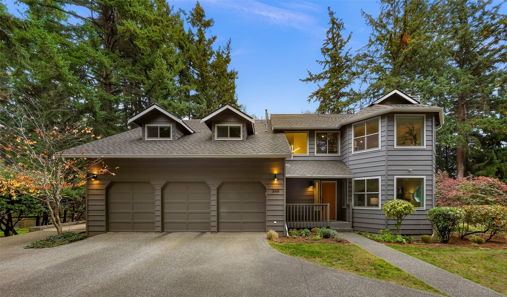 Photo of 349 Viewcrest Road, Bellingham, WA 98229 (MLS # 2596261)