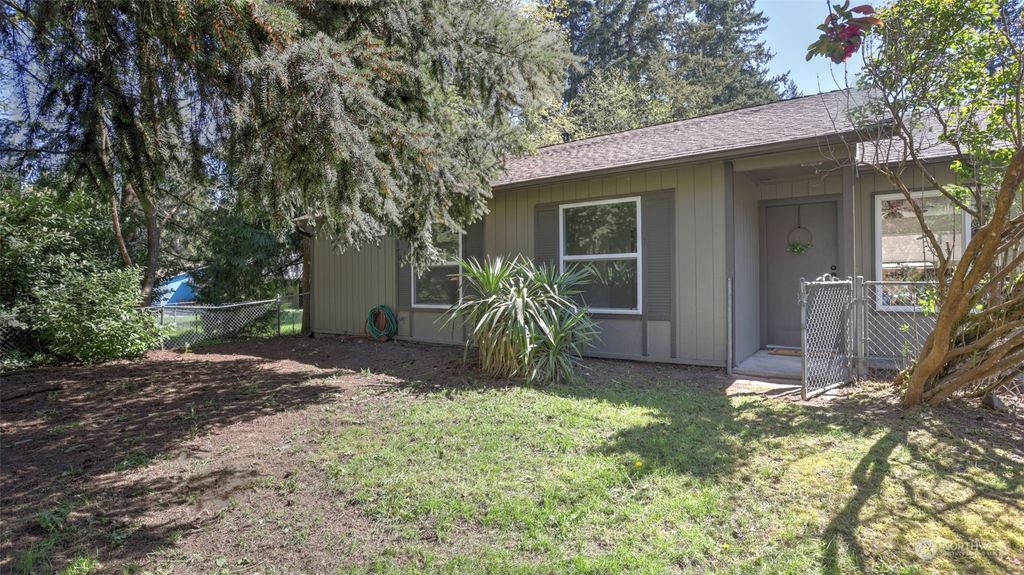 Photo of 19428 SE 266th Street, Covington, WA 98042 (MLS # 2225643)