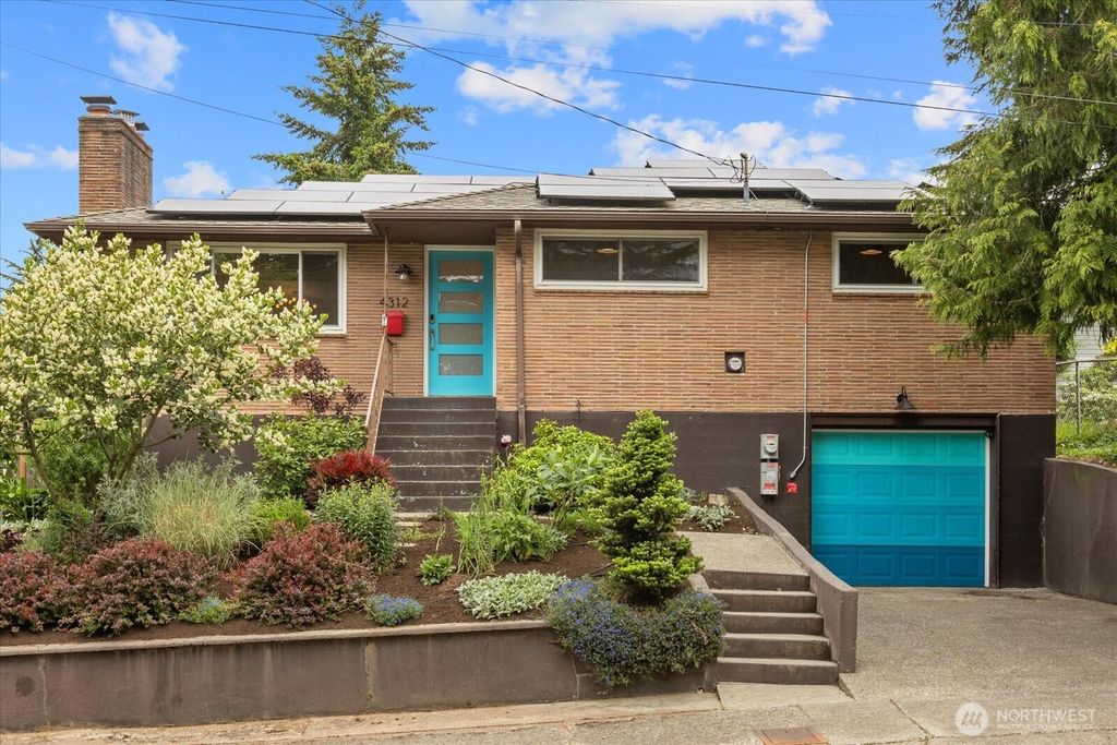 Photo of 4312 S Holly Street, Seattle, WA 98118 (MLS # 2375263)