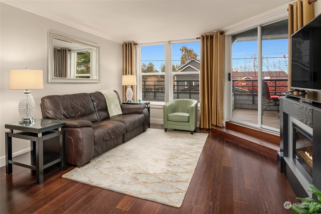 Photo of 2920 Alki Avenue SW #205, Seattle, WA 98116 (MLS # 2017487)