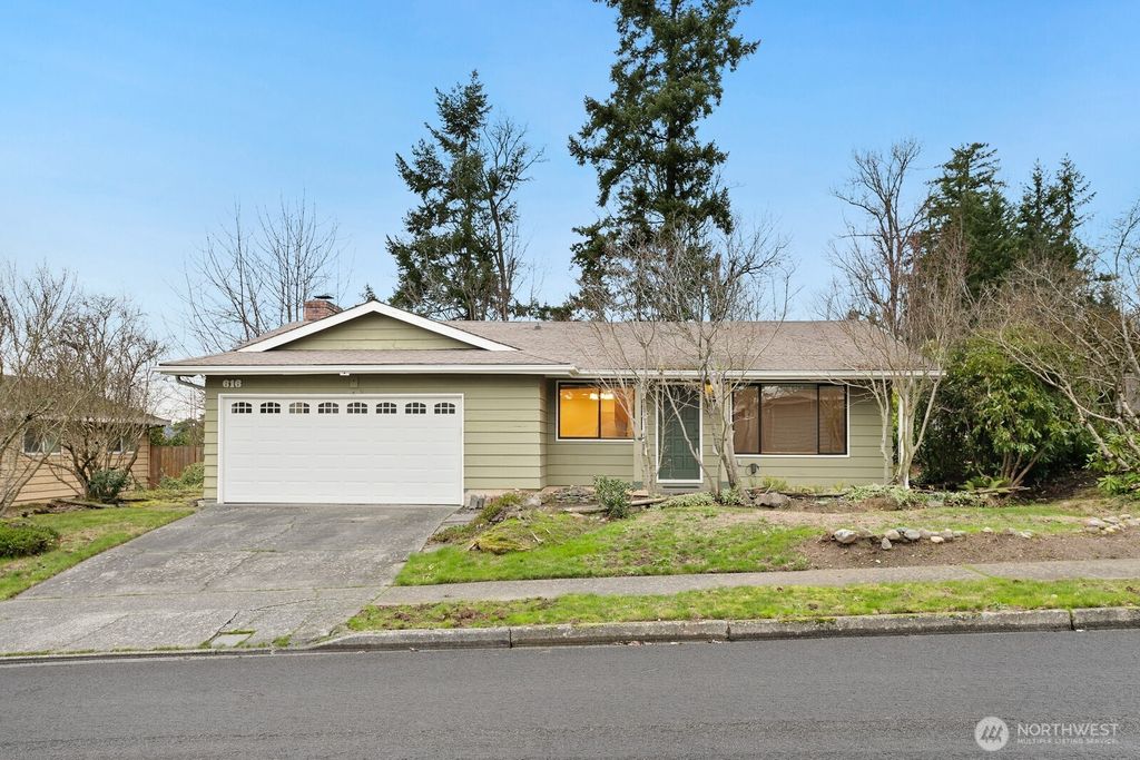Photo of 616 S 25th Street, Renton, WA 98055 (MLS # 2470014)