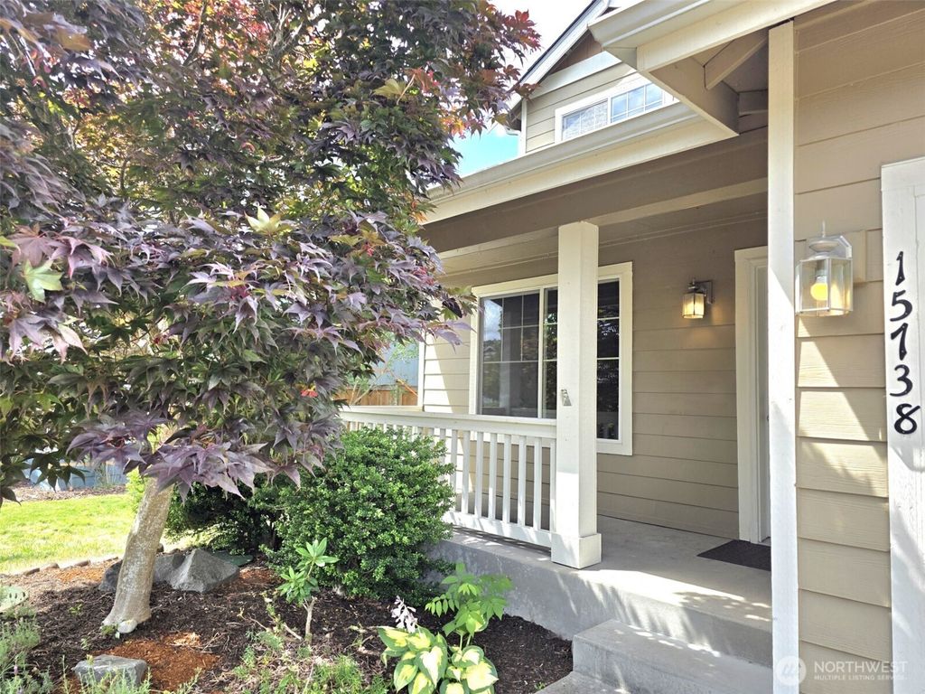 Photo of 15738 104th Avenue SE, Yelm, WA 98597 (MLS # 2548737)