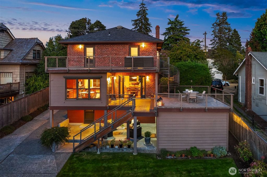 Photo of 2561 28th Avenue W, Seattle, WA 98199 (MLS # 2433521)