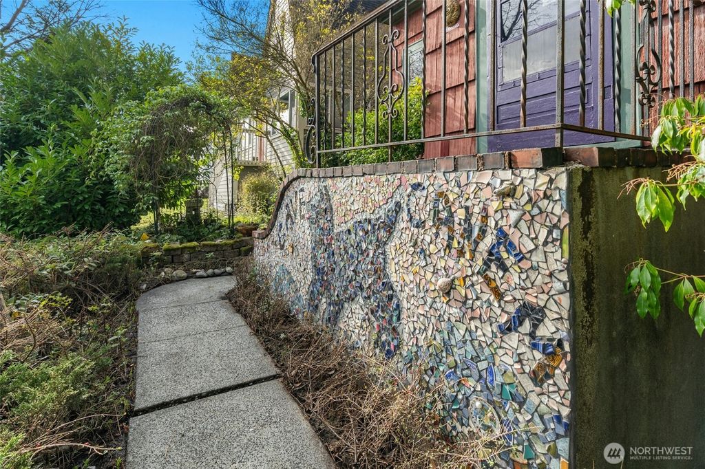 Photo of 5033 35th Avenue SW, Seattle, WA 98126 (MLS # 2481774)