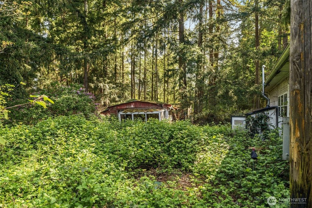 Photo of 12320 SE 95th Way, Newcastle, WA 98056 (MLS # 2368180)