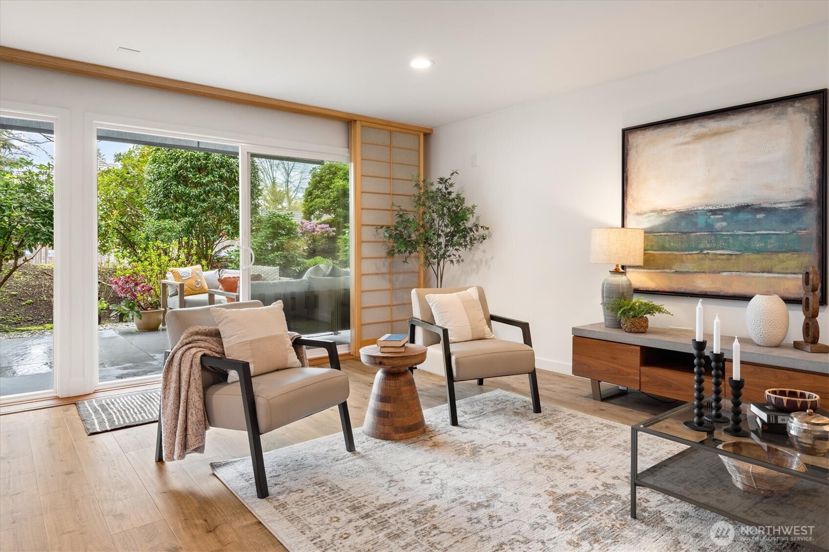 2501 Canterbury Lane E 122