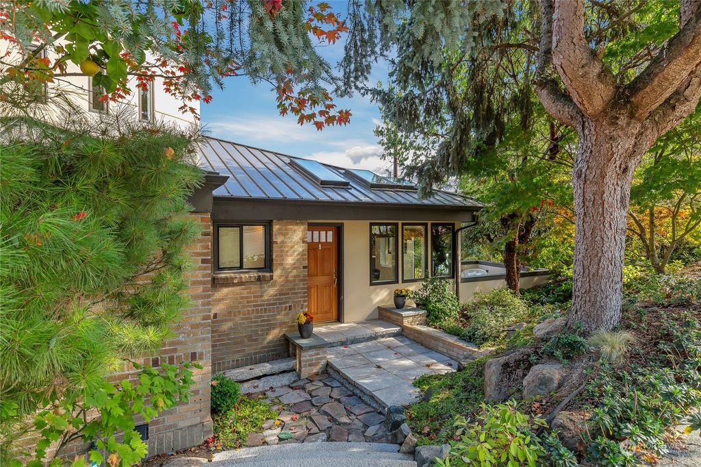 Photo of 3200 S Norman Street, Seattle, WA 98144 (MLS # 2297648)