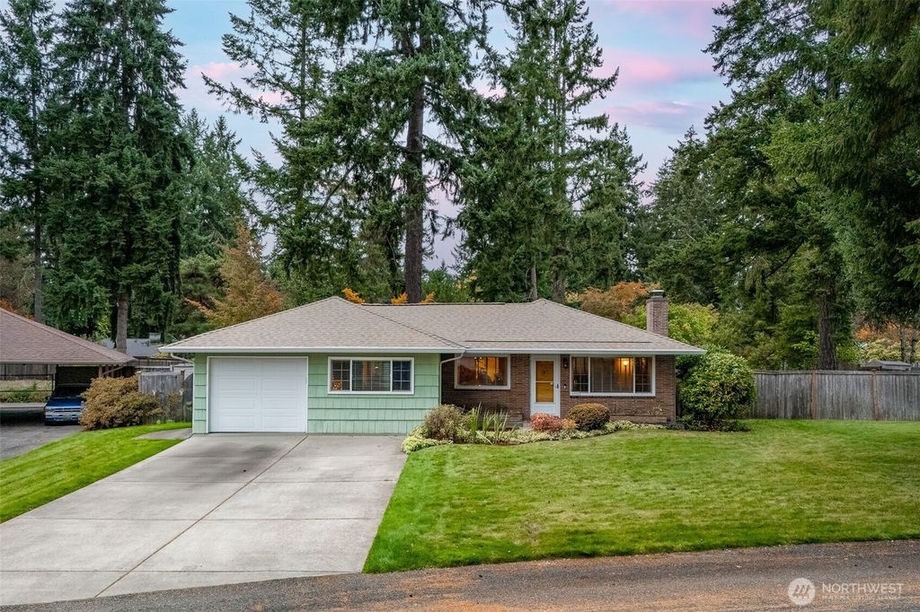 Photo of 6009 119th Street SW, Lakewood, WA 98499 (MLS # 2442672)