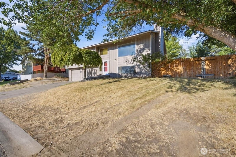 1330 Semillon Place