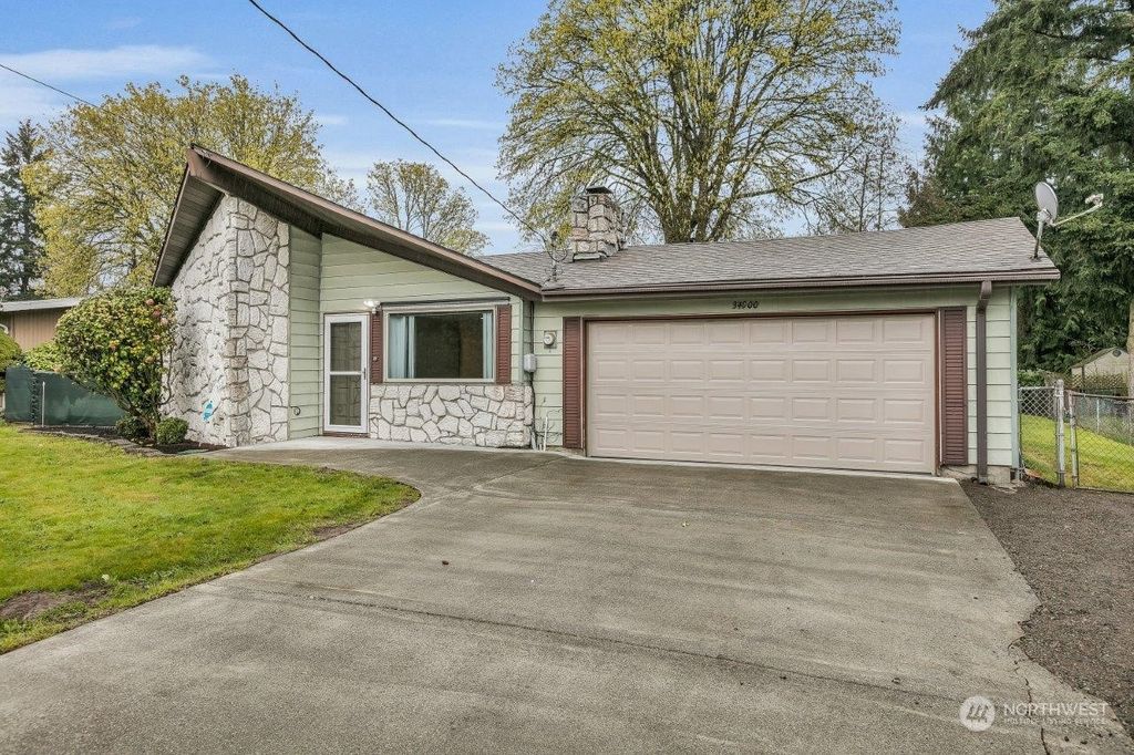 Photo of 34900 Military Road S, Auburn, WA 98001 (MLS # 2210325)