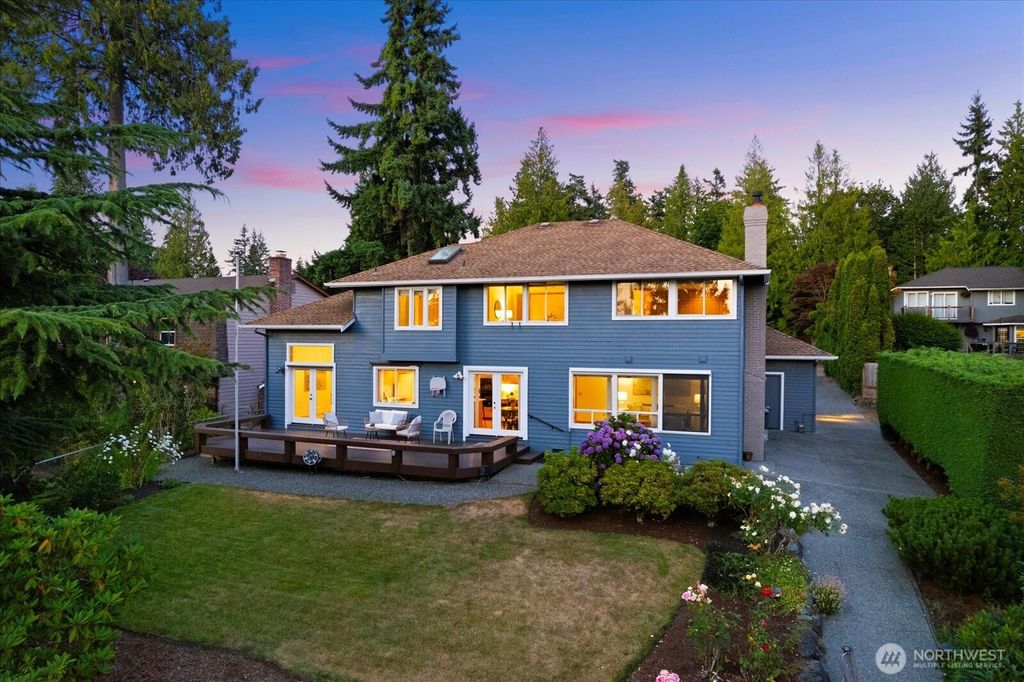 Photo of 18912 88th Avenue W, Edmonds, WA 98026 (MLS # 2410580)