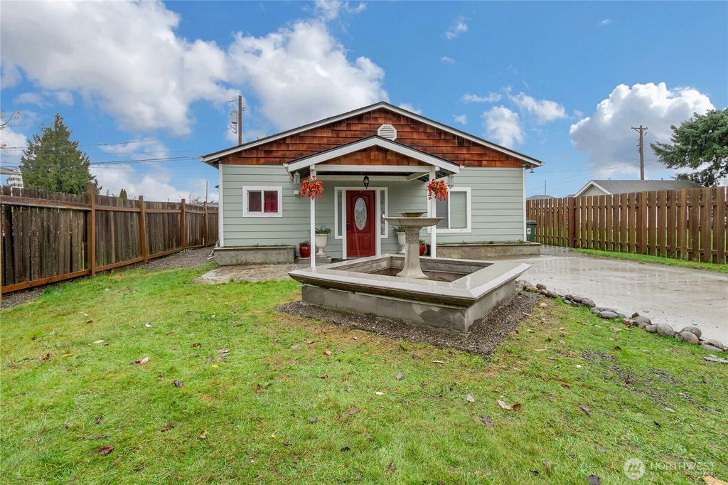 Photo of 1319 E 66th Street, Tacoma, WA 98404 (MLS # 2460271)