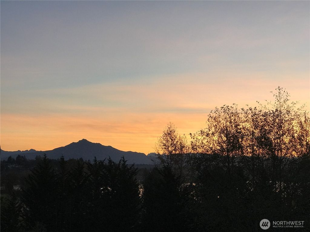 Photo of 1521 90th Drive NE, Lake Stevens, WA 98258 (MLS # 2398728)