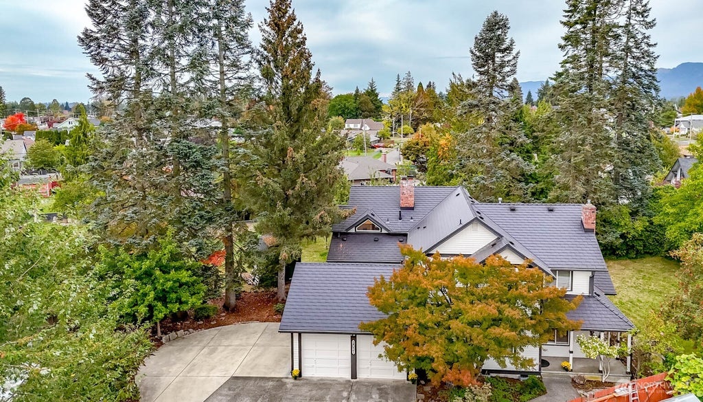 Photo of 2031 Edith Avenue, Enumclaw, WA 98022 (MLS # 2588841)