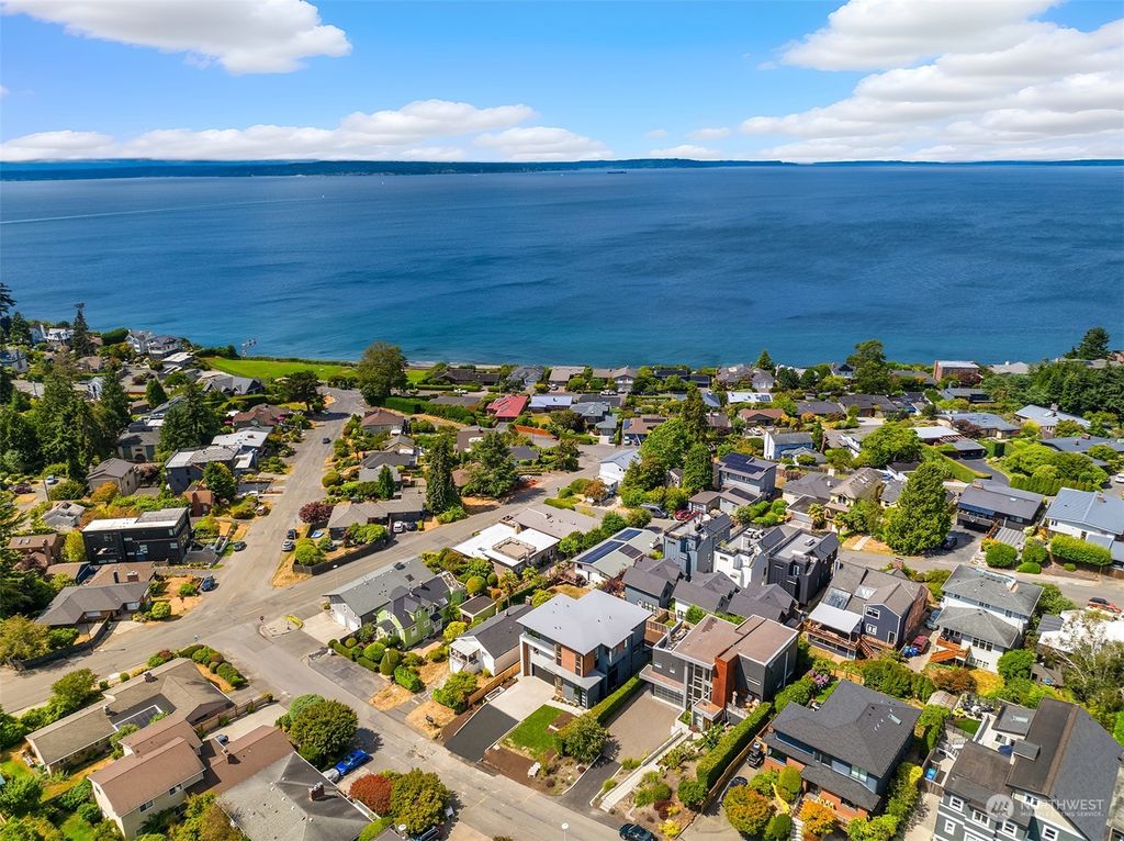 Photo of 2332 NW 98TH Street, Seattle, WA 98117 (MLS # 2271276)