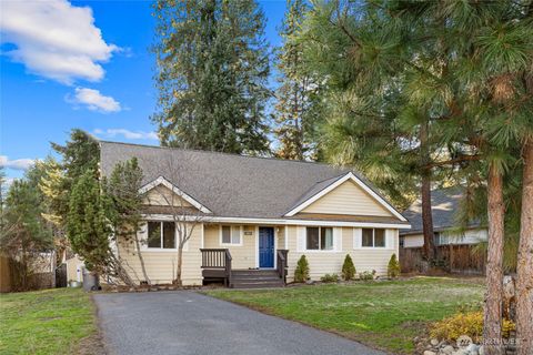 Photo of 907 Marian Drive, Cle Elum, WA 98922 (MLS # 2453230)