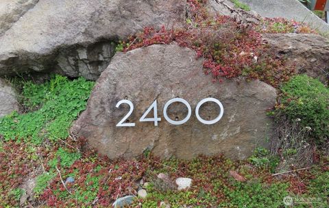 2400 Perkins Lane W Seattle WA 98199