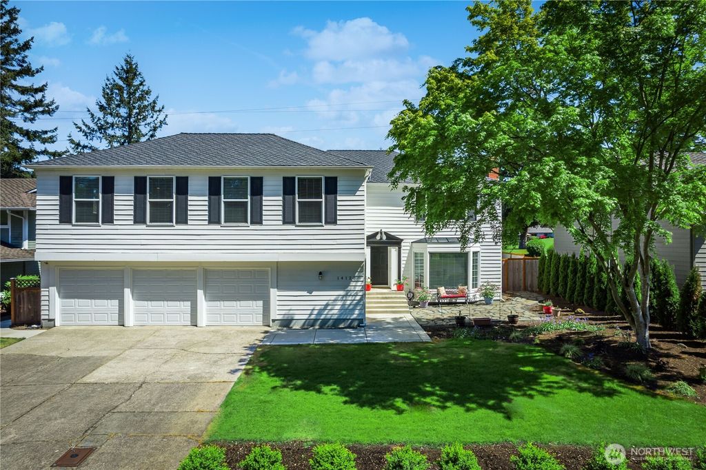 Photo of 14120 SE 167th Street, Renton, WA 98058 (MLS # 2376930)