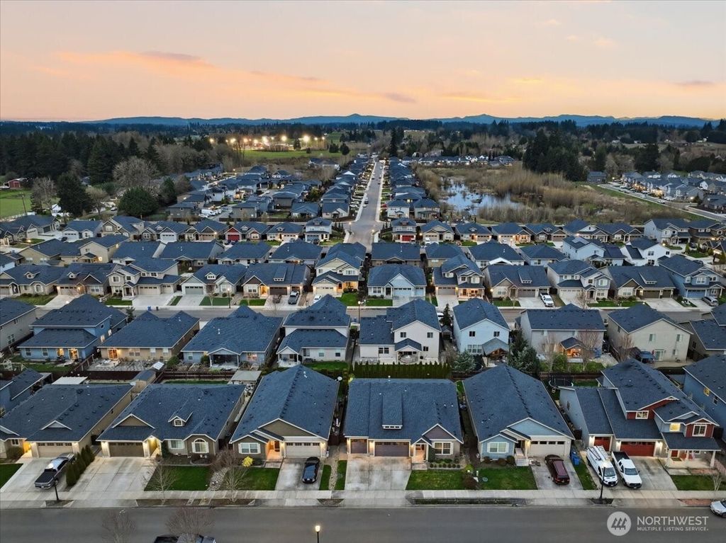 Photo of 9700 NE 104th Way, Vancouver, WA 98662 (MLS # 2493972)