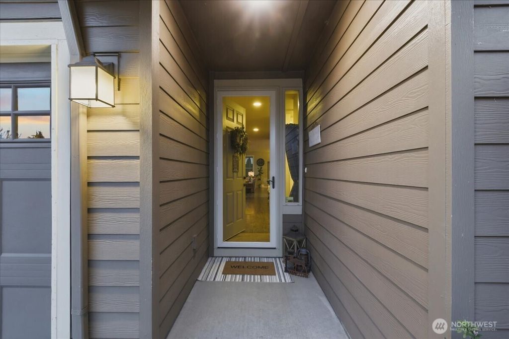 Photo of 9700 NE 104th Way, Vancouver, WA 98662 (MLS # 2493972)