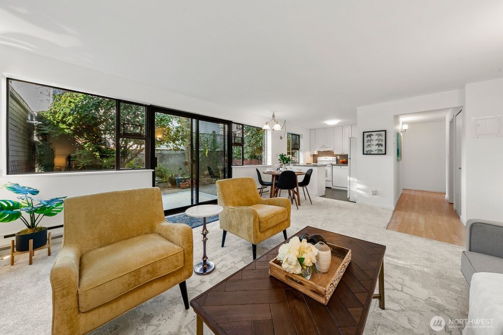 Photo of 912 3rd Avenue W #101, Seattle, WA 98119 (MLS # 2458147)