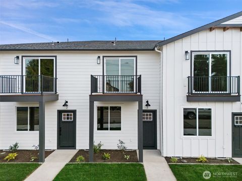 Photo of 669 W Hendrickson Rd #3, Sequim, WA 98382 (MLS # 2376089)