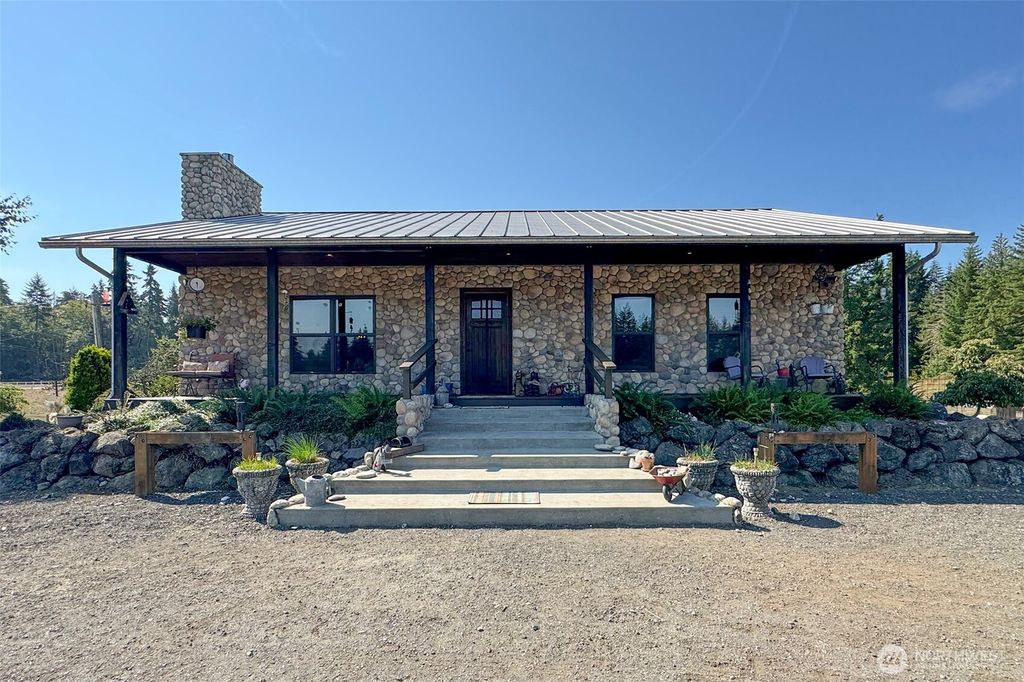 Photo of 3634 Deer Park Street Ct, Port Angeles, WA 98362 (MLS # 2494126)